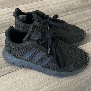 Adidas Swift Run